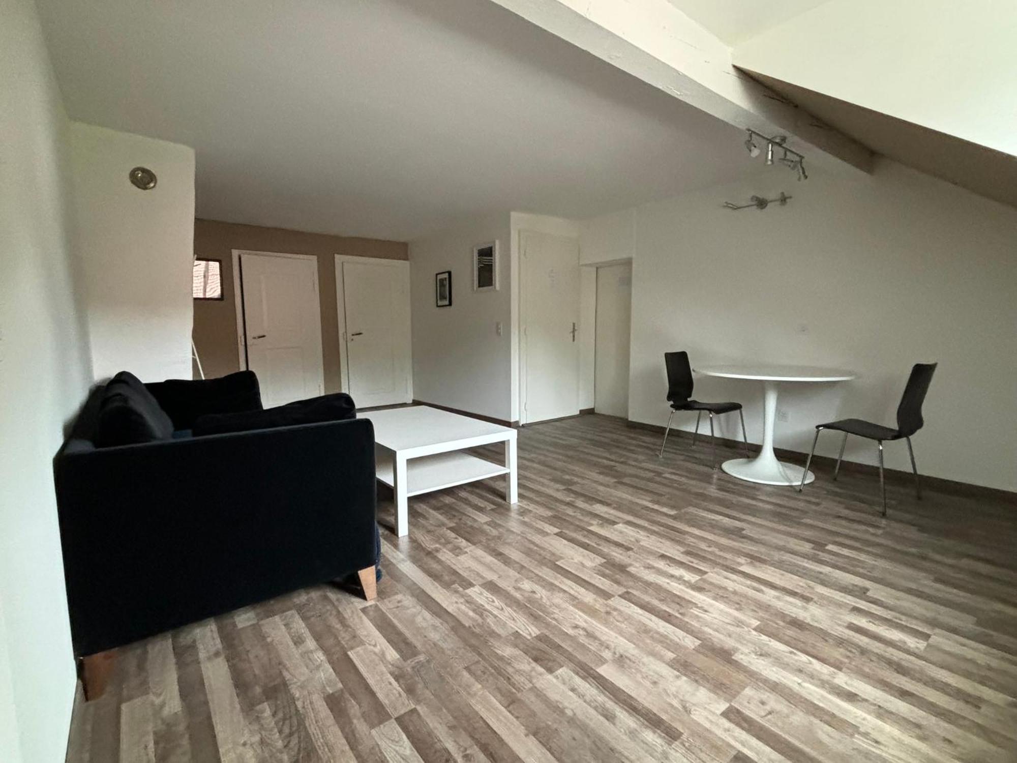 Ruhige 2 Zimmer Wohnung Diegten Exteriér fotografie